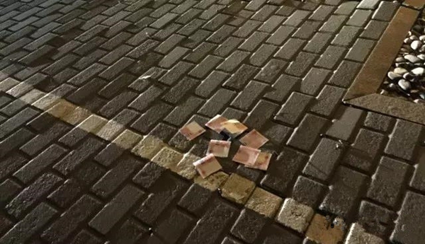 餐廳派傳單的N種姿勢 這樣發(fā)能省掉20萬的廣告費(fèi)！