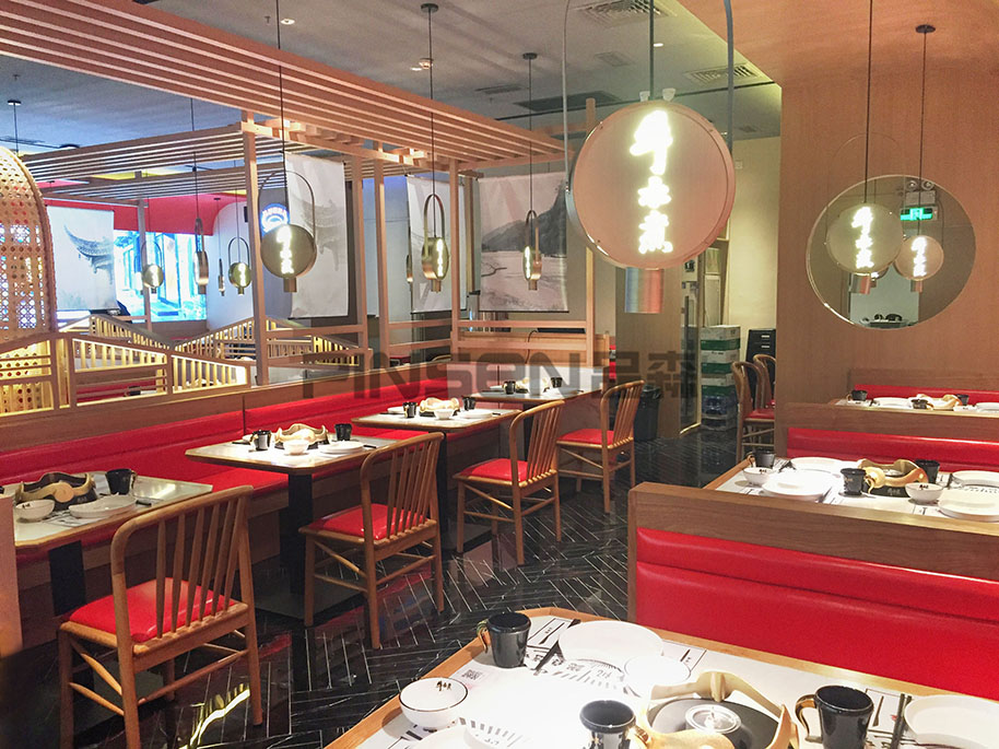 牛肉火鍋店桌椅卡座