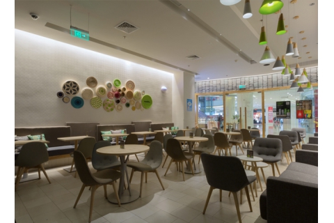 為什么咖啡店桌椅廠家都沒現(xiàn)貨？