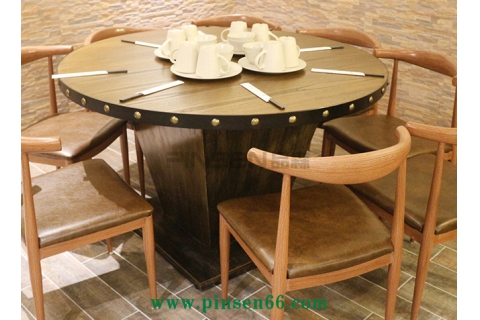 廠家直銷實(shí)木餐桌酒店料理店全實(shí)木桌椅