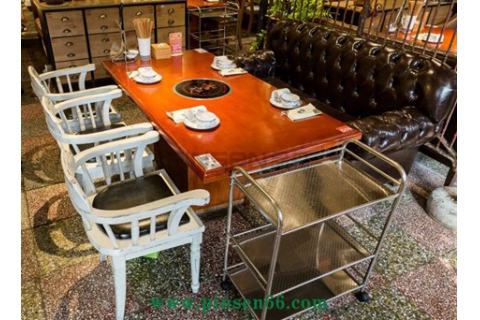 汕頭八合里牛肉實(shí)木火鍋?zhàn)?><p>汕頭八合里牛肉實(shí)木火鍋?zhàn)?/p></a></li>
        </ul>
    <div   class=